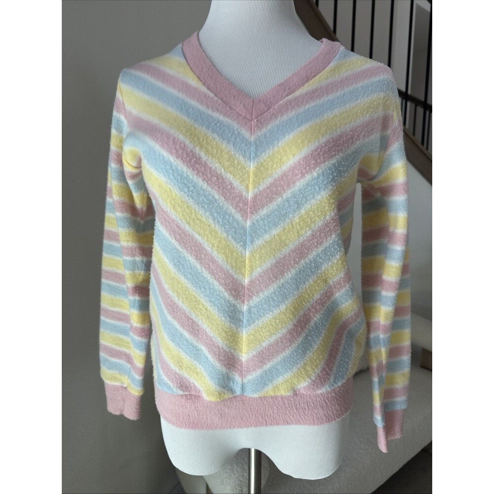 Vintage 80’s Pastel Rainbow Pullover Top, V-neck, Size Small